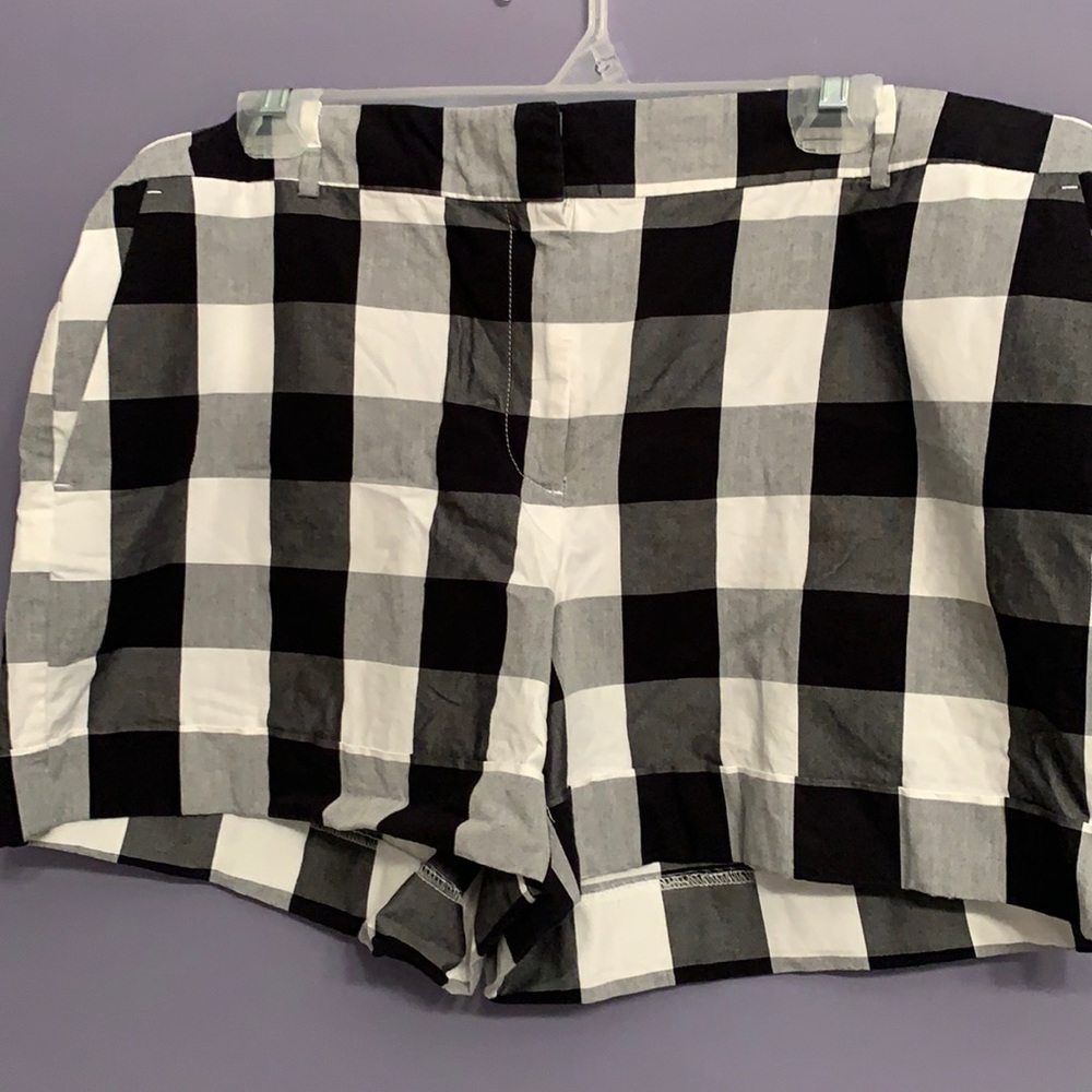 LOFT checkered black and white shorts